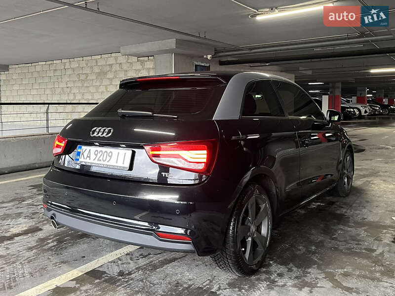 Хэтчбек Audi A1 2015 в Львове