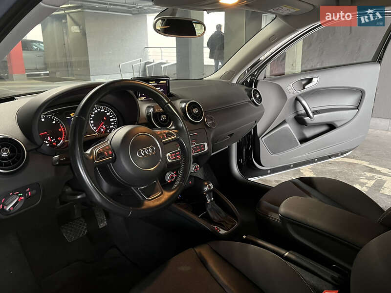 Хэтчбек Audi A1 2015 в Львове