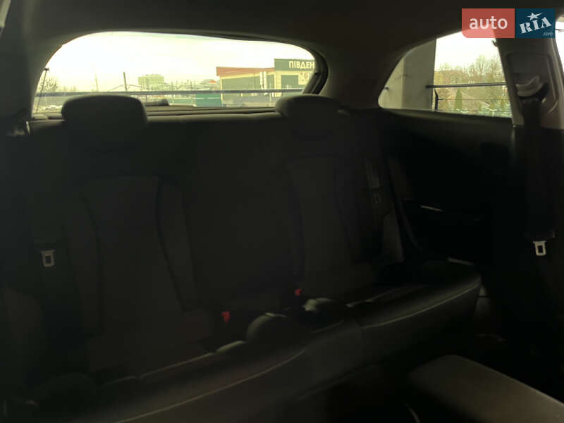 Хэтчбек Audi A1 2015 в Львове