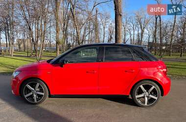 Хэтчбек Audi A1 2013 в Киеве