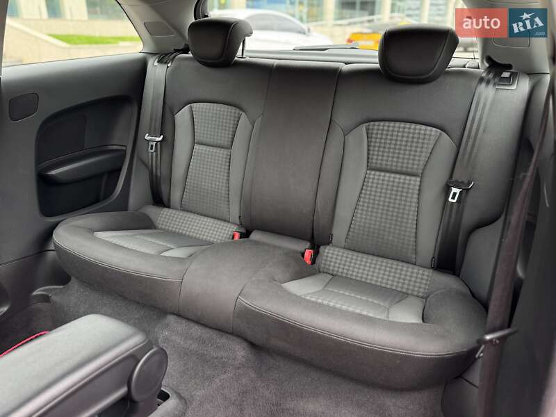 Хэтчбек Audi A1 2011 в Днепре фото 38 Хэтчбек Audi A1 2011 в Днепре