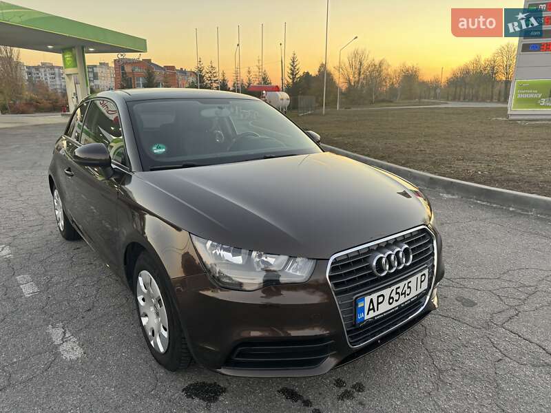 Хэтчбек Audi A1 2012 в Запорожье