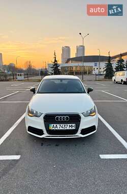 Хэтчбек Audi A1 2012 в Киеве