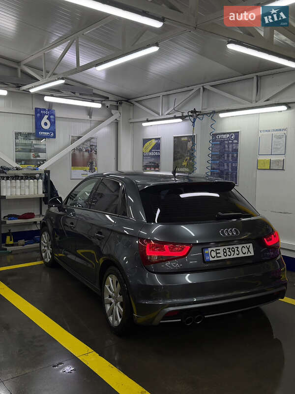 Хэтчбек Audi A1 2012 в Черновцах