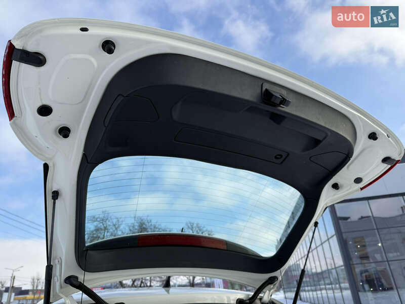 Хетчбек Audi A1 2010 в Харкові