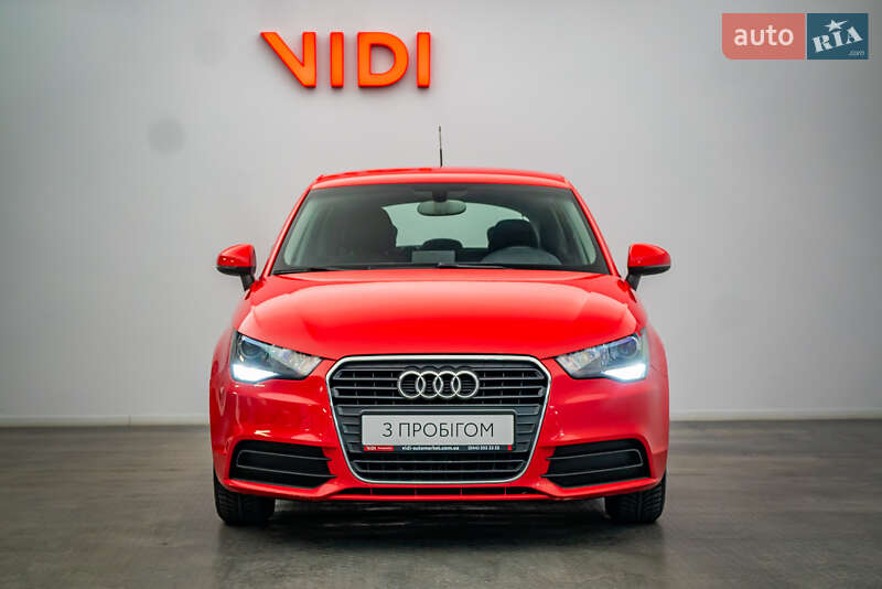 Хэтчбек Audi A1 2012 в Киеве