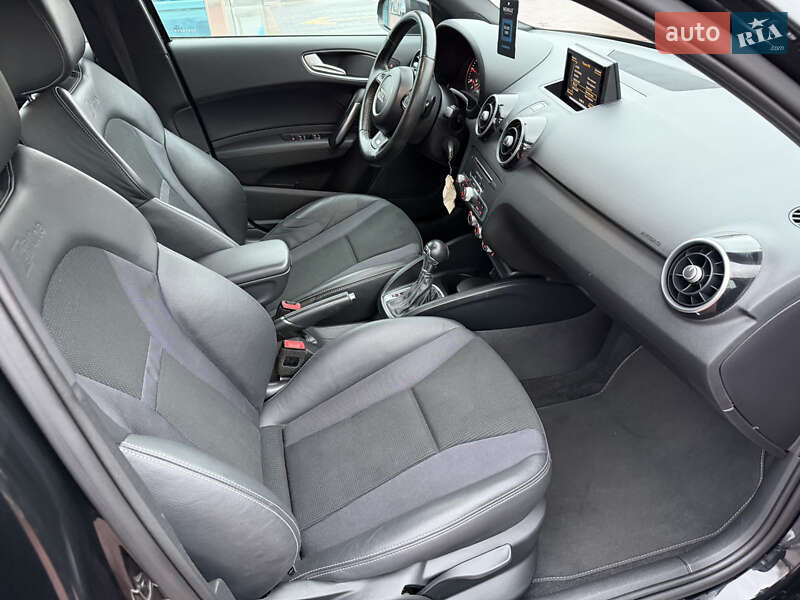 Хэтчбек Audi A1 2015 в Ровно