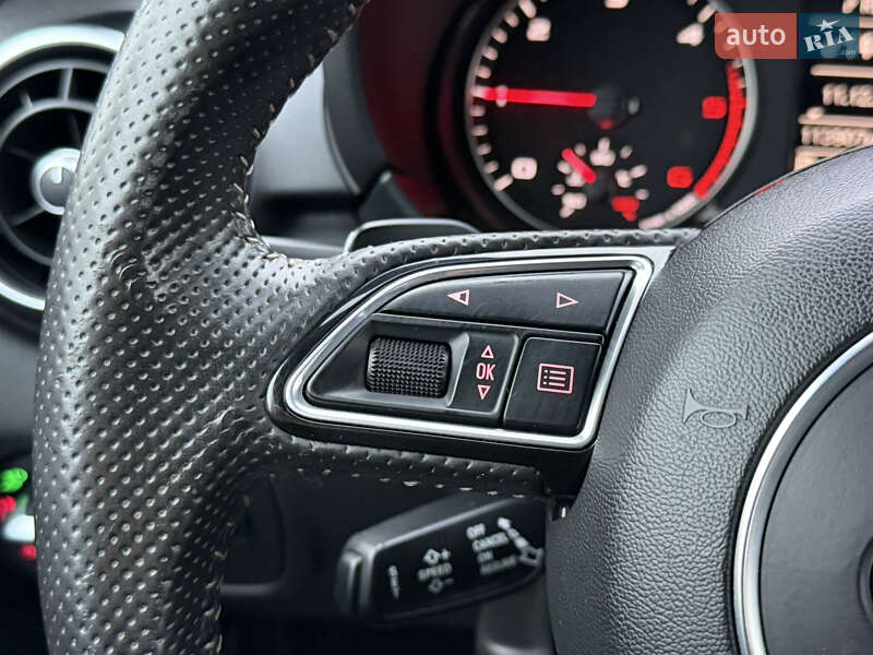 Хэтчбек Audi A1 2015 в Ровно