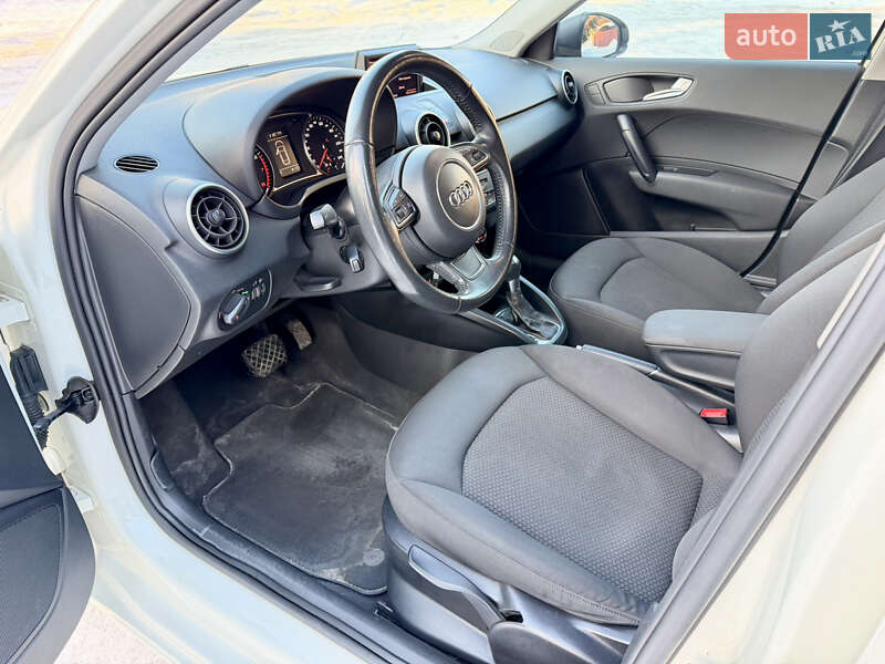 Хетчбек Audi A1 2012 в Києві