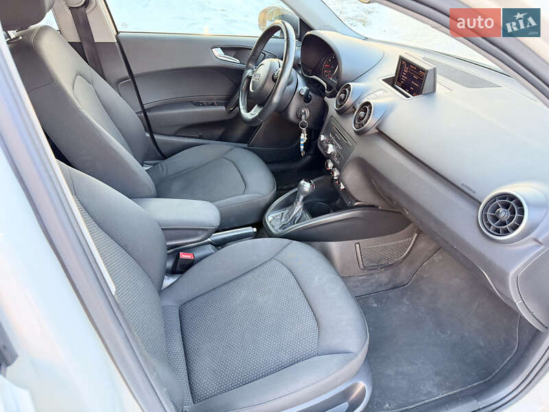 Хетчбек Audi A1 2012 в Києві