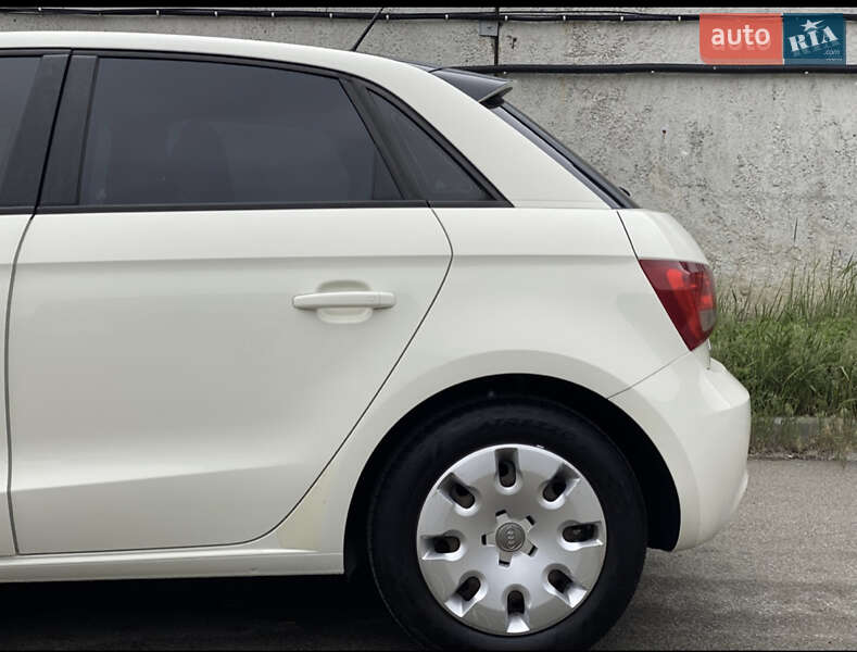 Хэтчбек Audi A1 2013 в Киеве фото 21 Хэтчбек Audi A1 2013 в Киеве