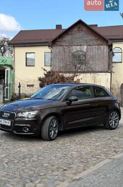 Хэтчбек Audi A1 2011 в Луцке