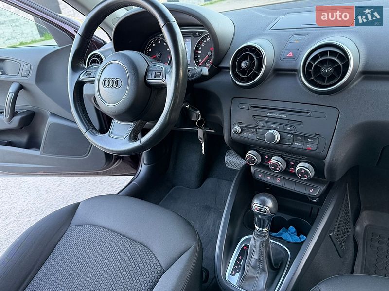 Хэтчбек Audi A1 2013 в Звягеле