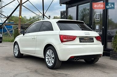 Хэтчбек Audi A1 2010 в Харькове