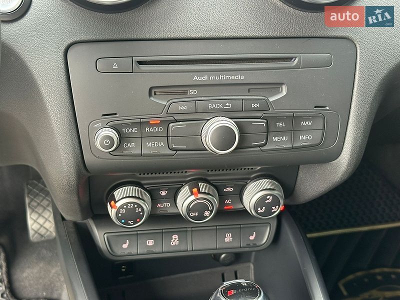 Хэтчбек Audi A1 2010 в Харькове