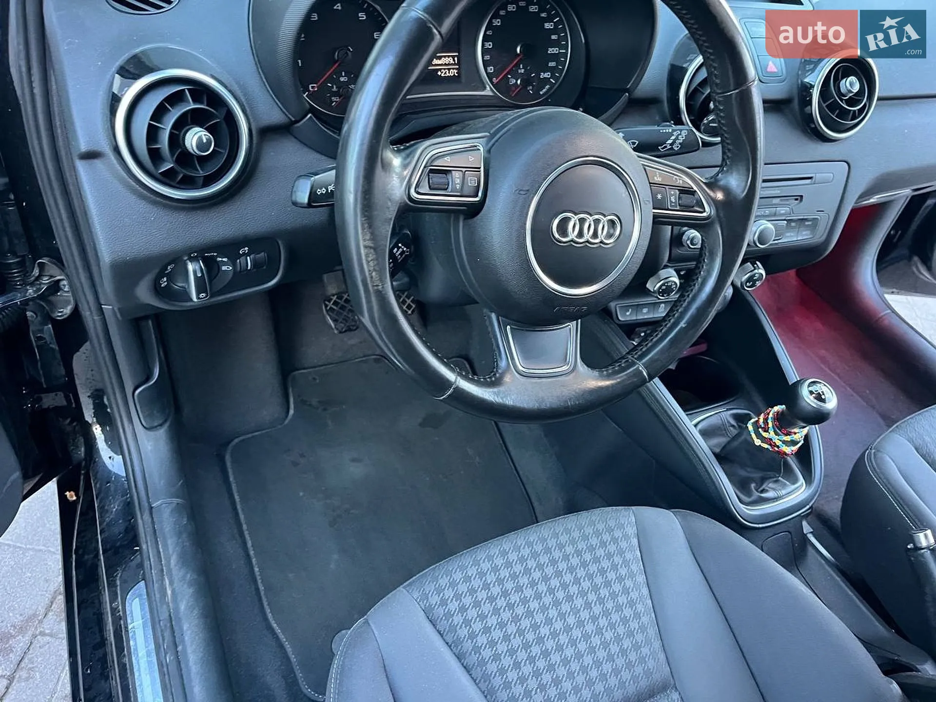 2010 Audi A1 - мініатюра 6