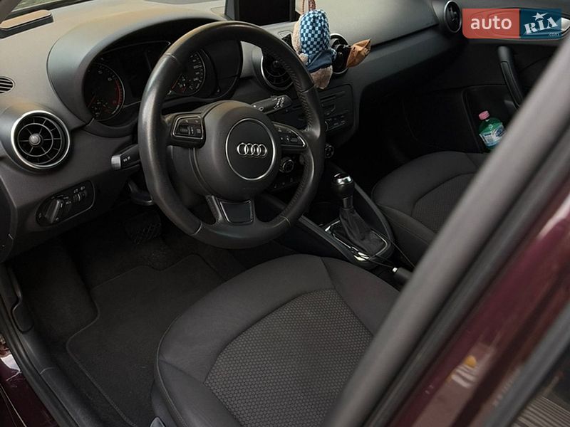 Хетчбек Audi A1 2013 в Софіївській Борщагівці