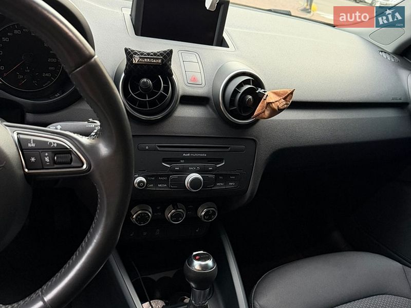 Хетчбек Audi A1 2013 в Софіївській Борщагівці