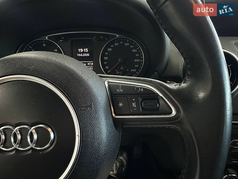 Хетчбек Audi A1 2017 в Києві