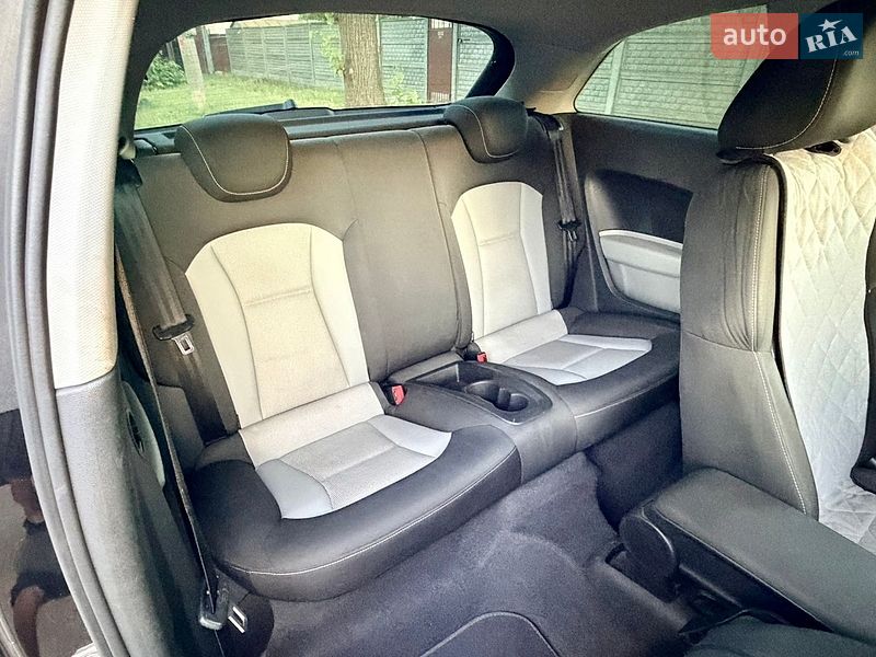 Хетчбек Audi A1 2010 в Києві