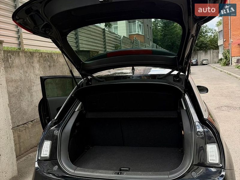 Хэтчбек Audi A1 2012 в Тернополе