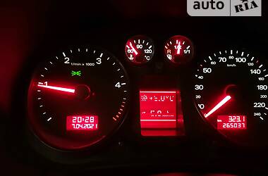 Хэтчбек Audi A2 2001 в 