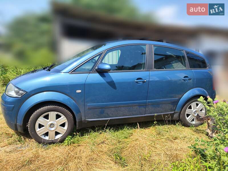 Хетчбек Audi A2 2001 в Києві