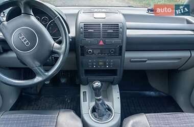 Хэтчбек Audi A2 2002 в 