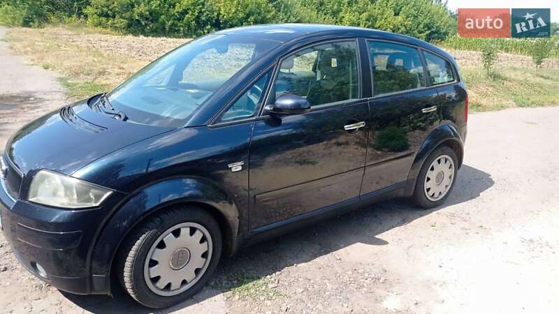 Хэтчбек Audi A2 2002 в Полтаве