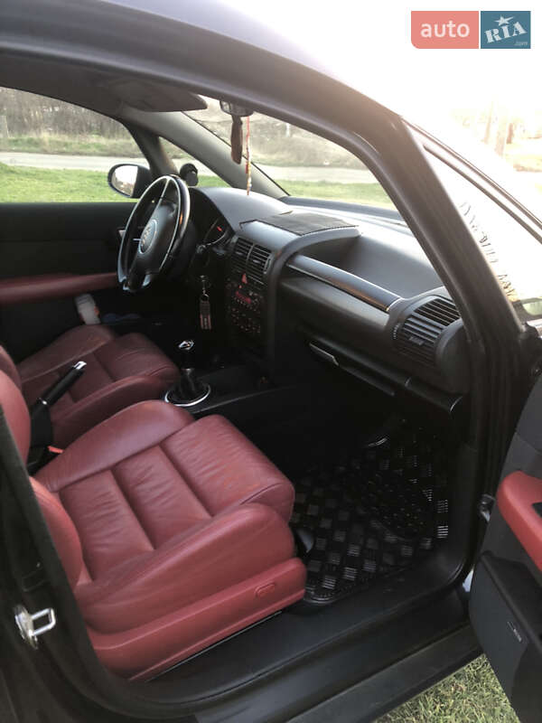 Хэтчбек Audi A2 2001 в Новой Одессе