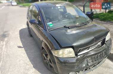 Хэтчбек Audi A2 2002 в 