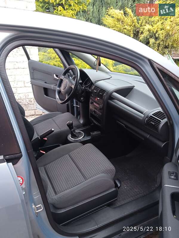 Хэтчбек Audi A2 2002 в Черкассах
