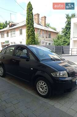 Хэтчбек Audi A2 2002 в 