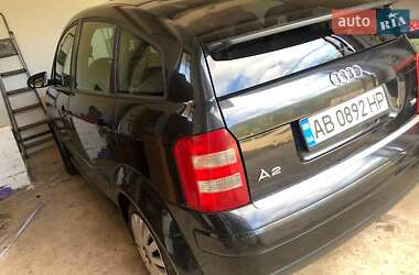 Хэтчбек Audi A2 2001 в 