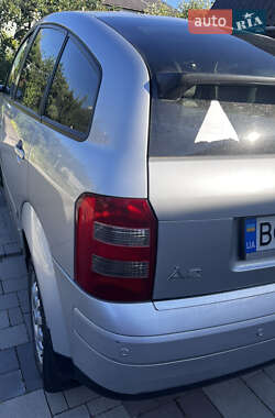 Хетчбек Audi A2 2001 в 
