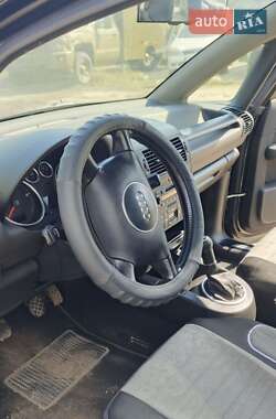 Хэтчбек Audi A2 2001 в 