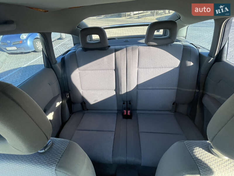 Хэтчбек Audi A2 2001 в Черновцах фото 7 Хэтчбек Audi A2 2001 в Черновцах