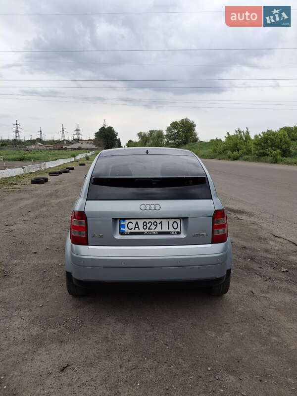 Хэтчбек Audi A2 2002 в Смеле