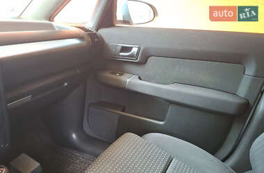Хетчбек Audi A2 2002 в 
