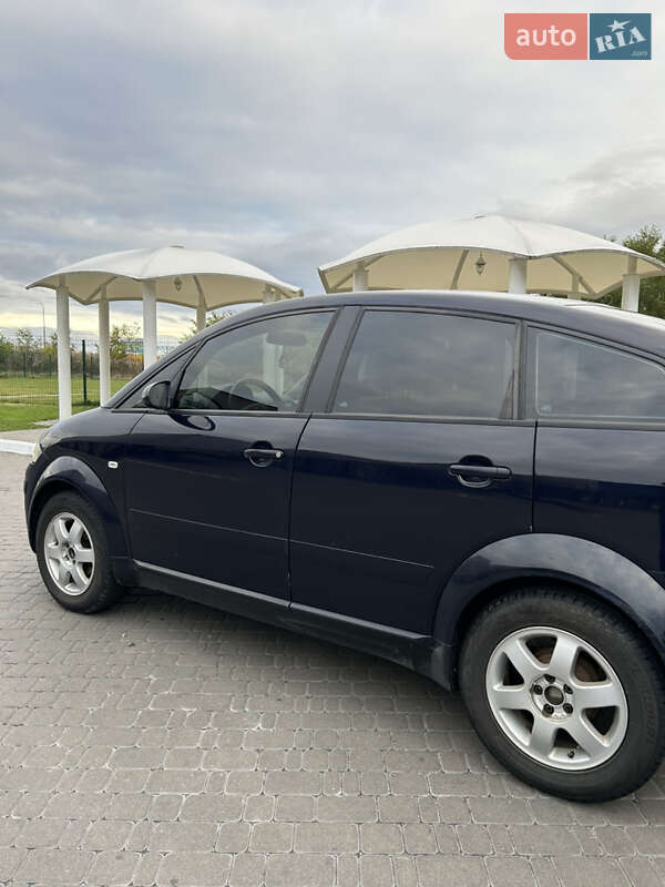 Хетчбек Audi A2 2001 в Рівному