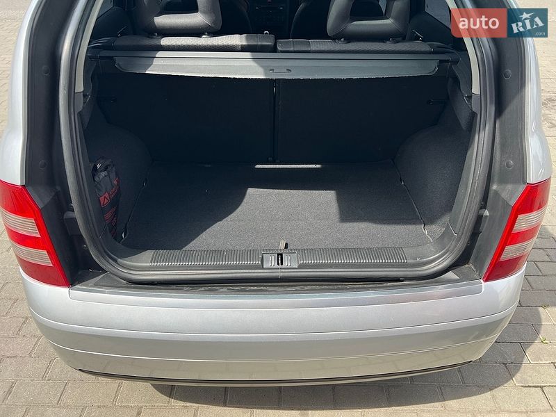 Хэтчбек Audi A2 2004 в Дубно фото 46 Хэтчбек Audi A2 2004 в Дубно