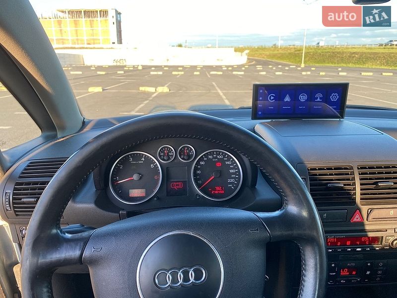 Хэтчбек Audi A2 2001 в Львове