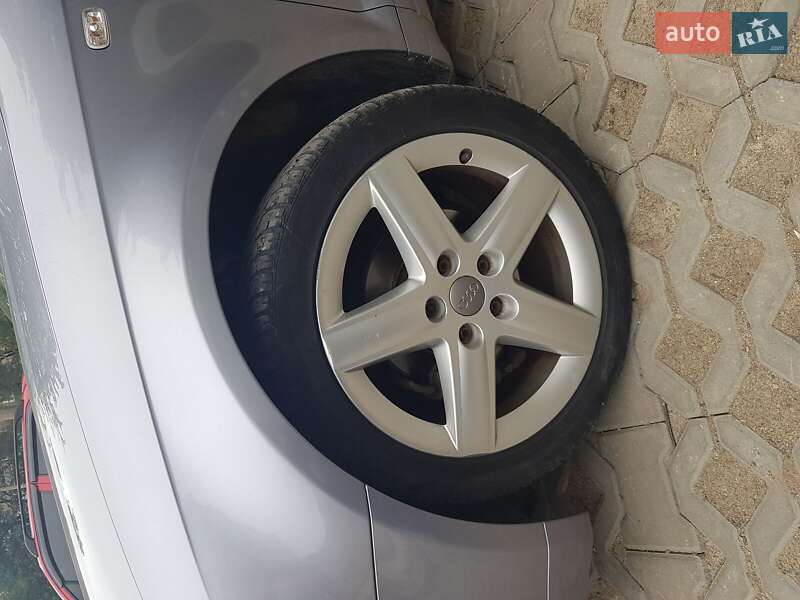 Купе Audi A3 Sportback 2004 в Івано-Франківську