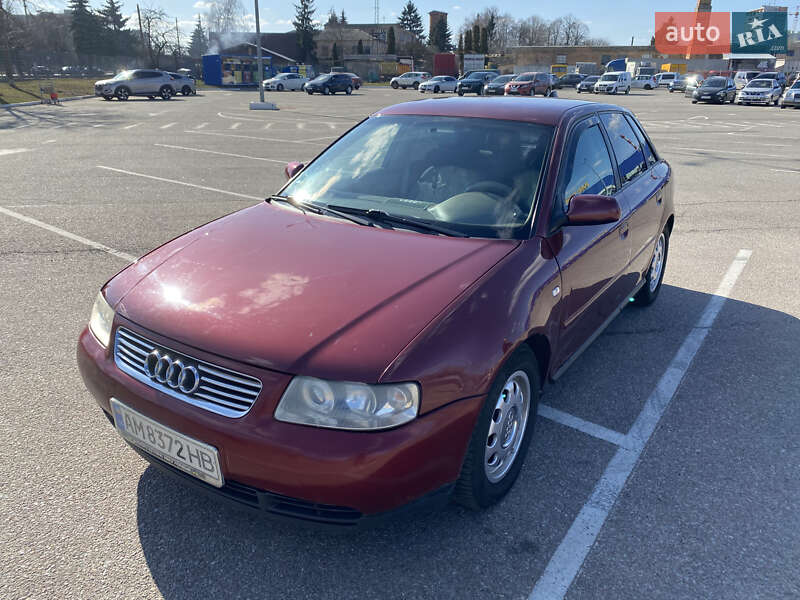 Хэтчбек Audi A3 Sportback 2002 в Житомире
