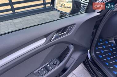 Хетчбек Audi A3 Sportback 2018 в 
