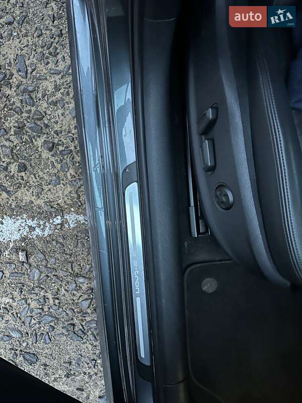 Хэтчбек Audi A3 Sportback 2016 в Львове фото 20 Хэтчбек Audi A3 Sportback 2016 в Львове