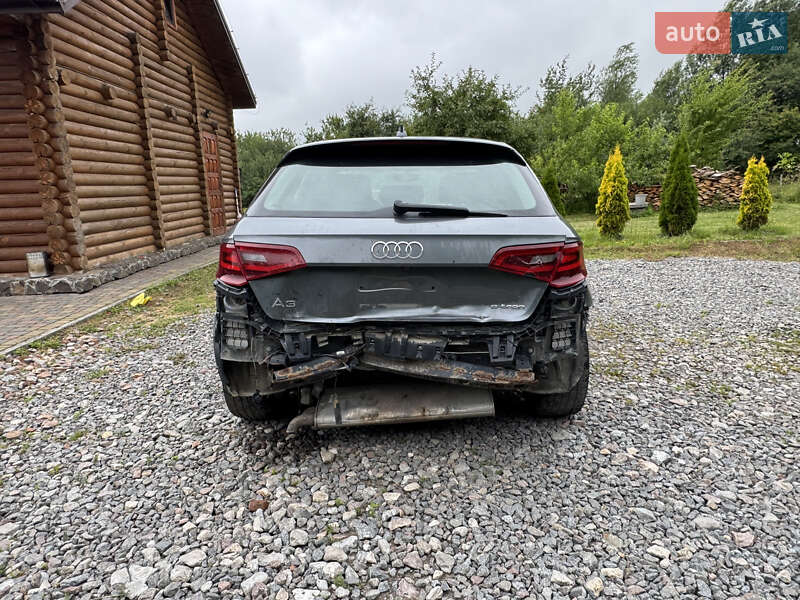 Хэтчбек Audi A3 Sportback 2015 в Яворове
