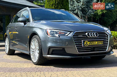 Хэтчбек Audi A3 Sportback 2016 в Львове