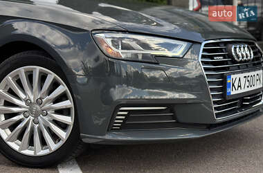 Хэтчбек Audi A3 Sportback 2016 в 