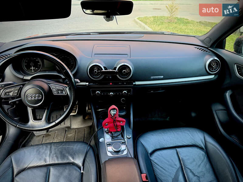 Хетчбек Audi A3 Sportback 2016 в Львові